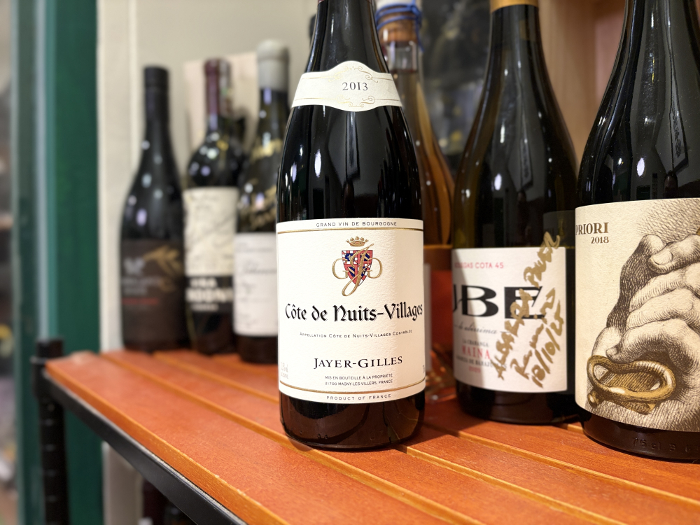 賈伊-吉爾酒莊 夜丘村莊級 紅酒